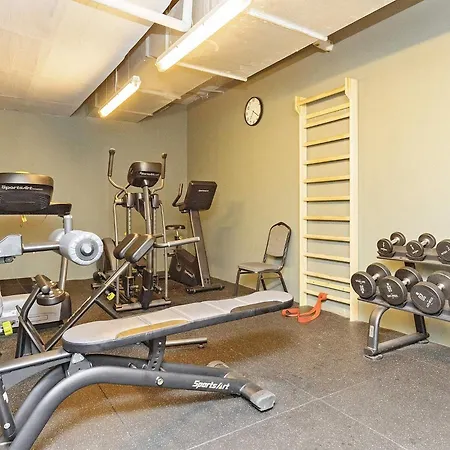 6 Person On A Gilleleje