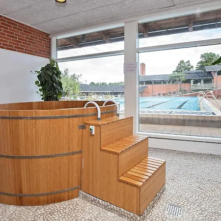 6 Person On A * Gilleleje